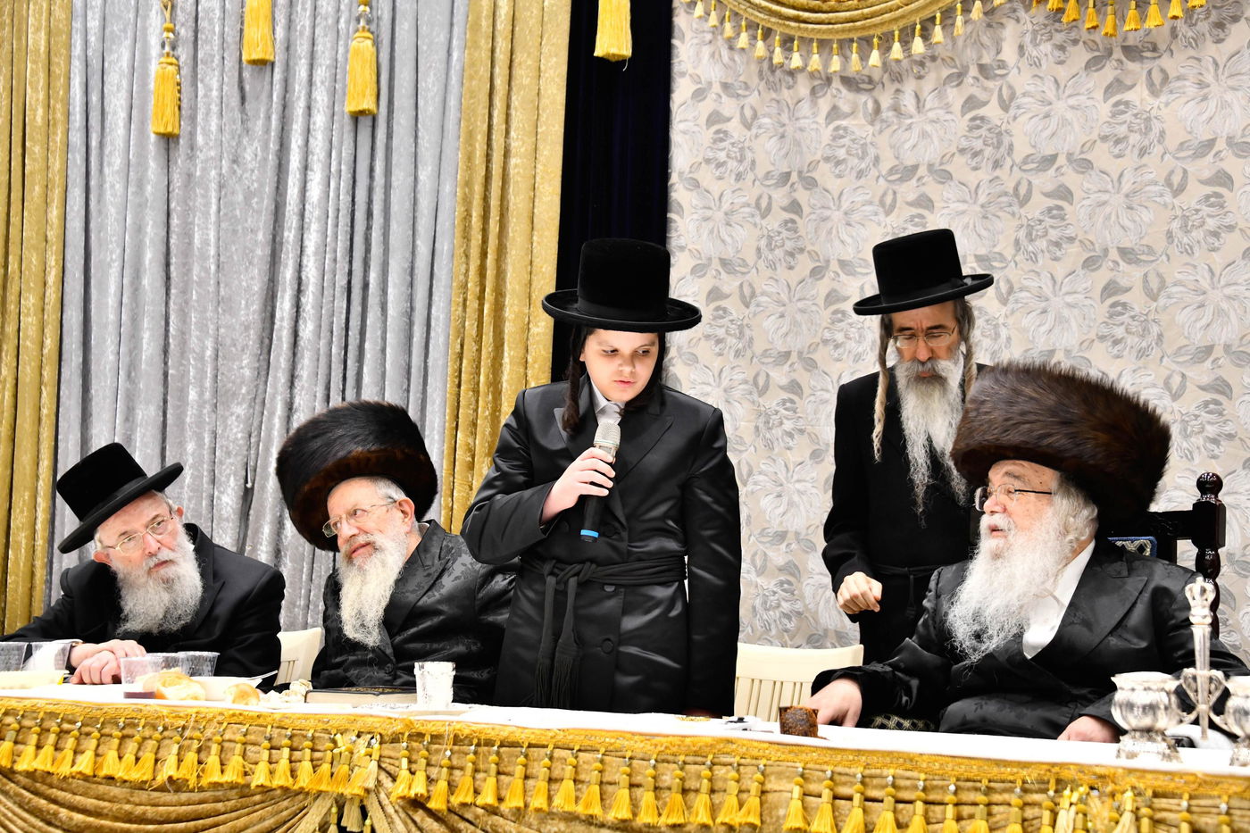 שמחת בר המצווה לנכד האדמו"ר מדארג