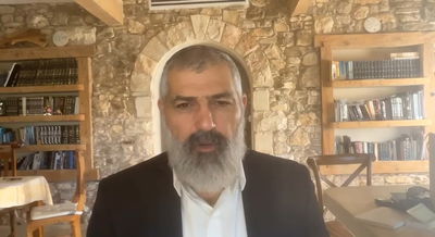 צבי יחזקאלי בפינה על פרשת ניצבים • צפו