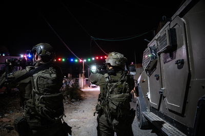 היערכות לתקופת החגים: צה"ל עצר עשרות מבוקשים בטרור בשטחי יו"ש