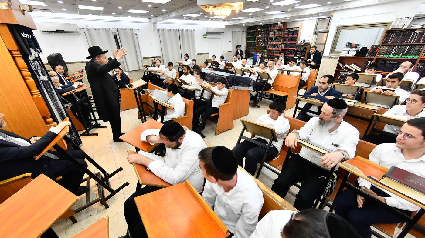 הגרמ"ש אדלשטיין בשיחה בשיח יצחק