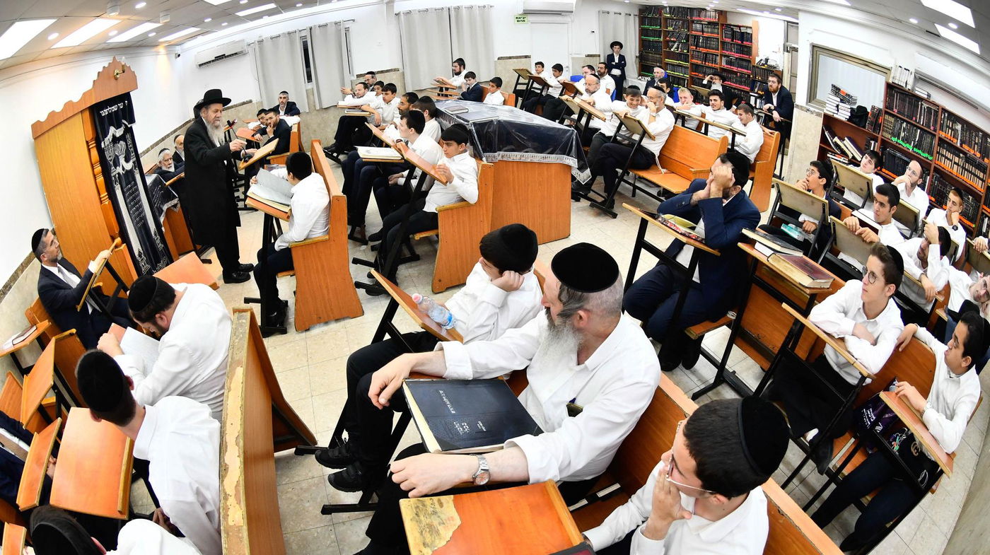 הגרמ"ש אדלשטיין בשיחה בשיח יצחק