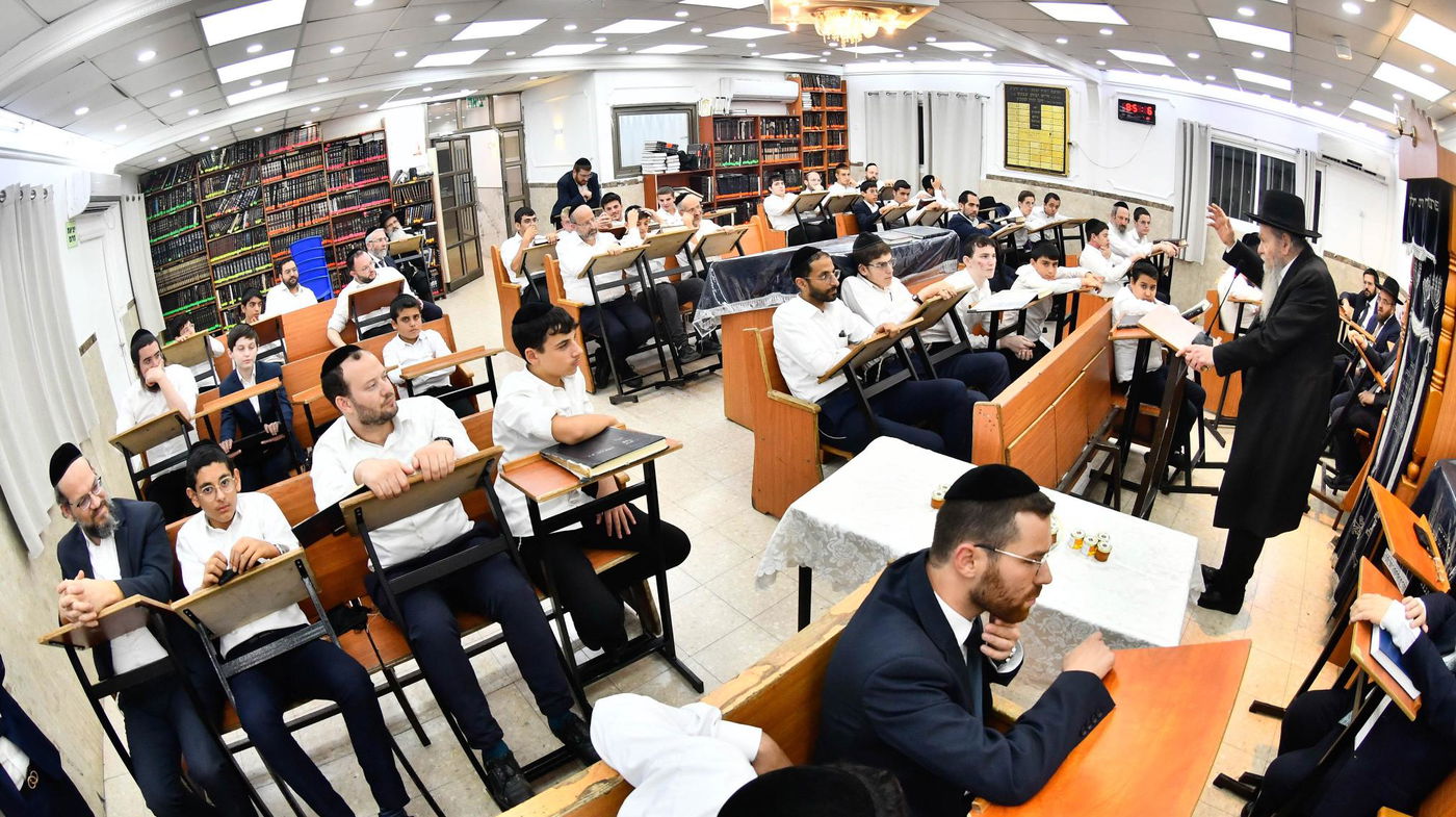 הגרמ"ש אדלשטיין בשיחה בשיח יצחק