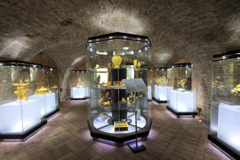 מעמד תקיעת שופר בטירת 'אבן הענבר' 