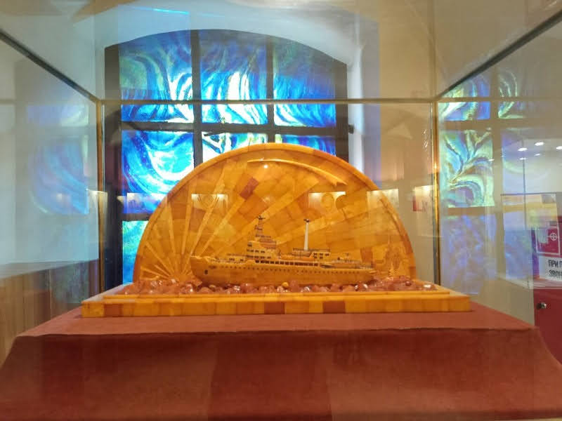 מעמד תקיעת שופר בטירת 'אבן הענבר' 