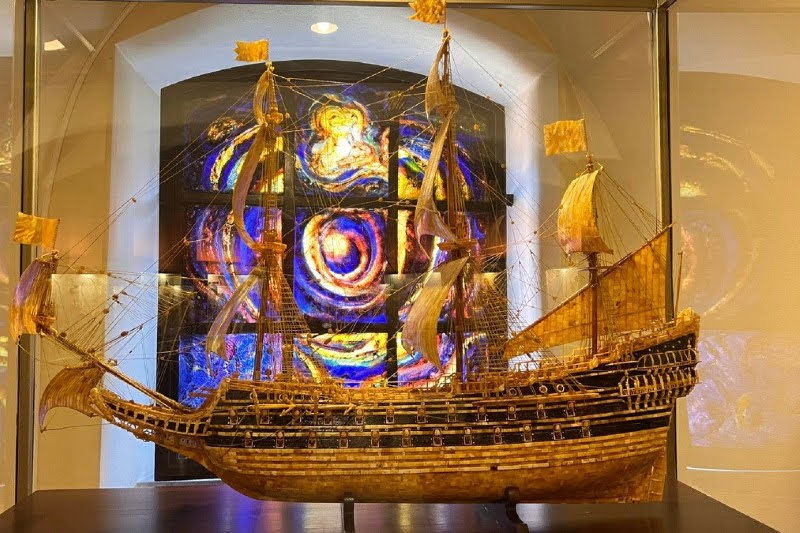 מעמד תקיעת שופר בטירת 'אבן הענבר' 