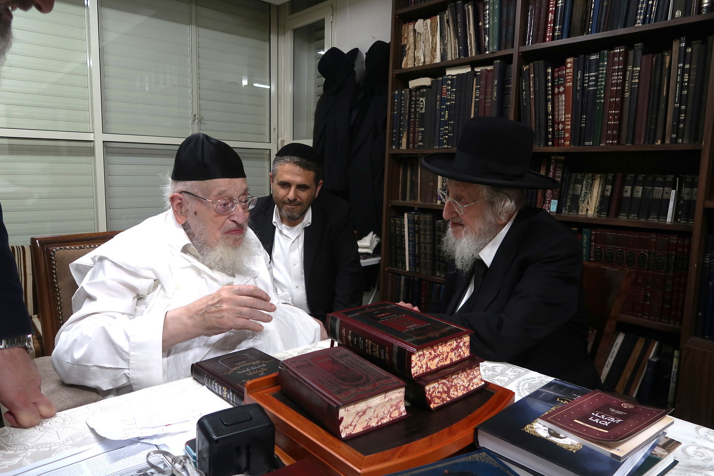 הגר"א לוי בביקור אצל הגרמ"צ ברגמן