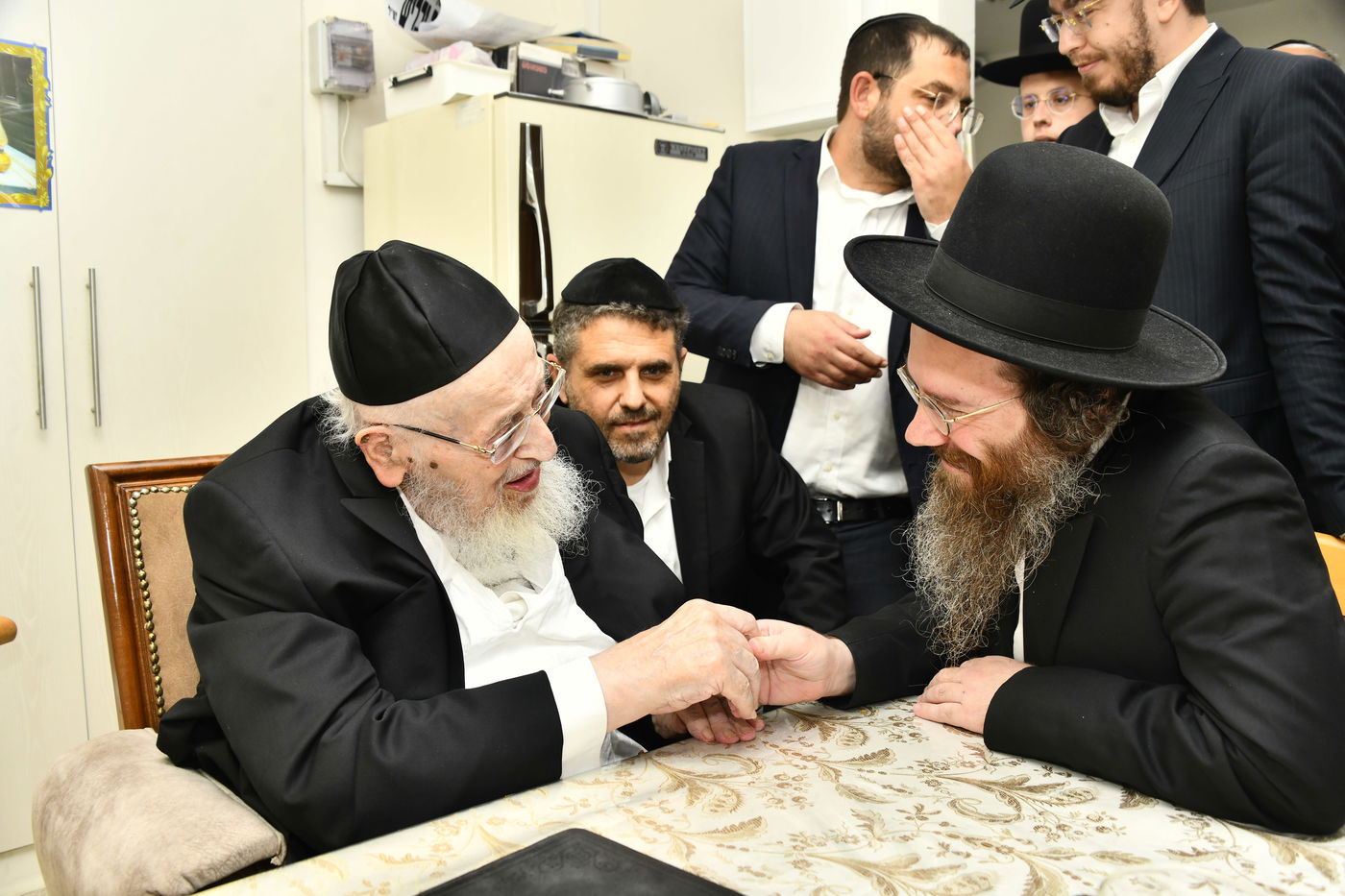 הגר"ע פריד בביקור אצל הגרמ"צ ברגמן