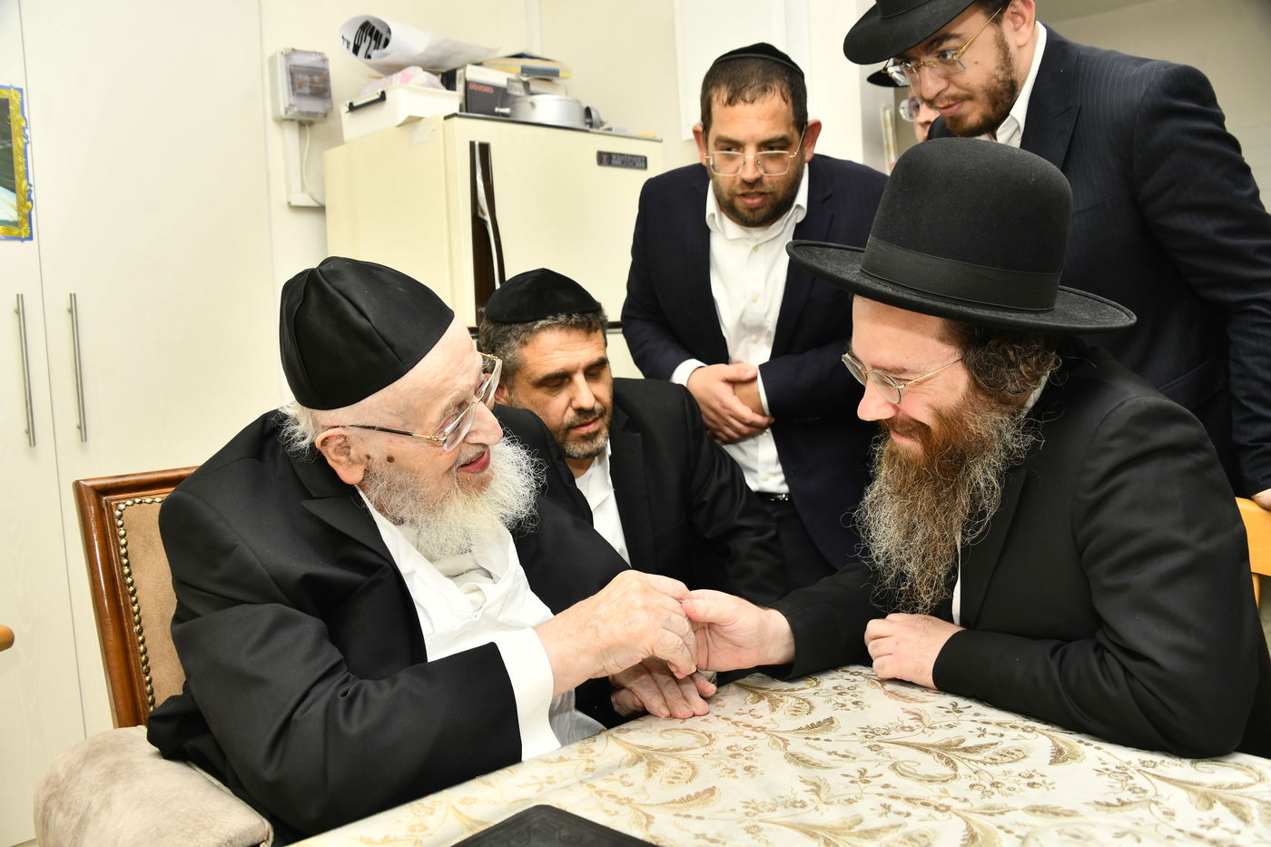 הגר"ע פריד בביקור אצל הגרמ"צ ברגמן