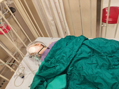 פעוט בבית החולים שניידר