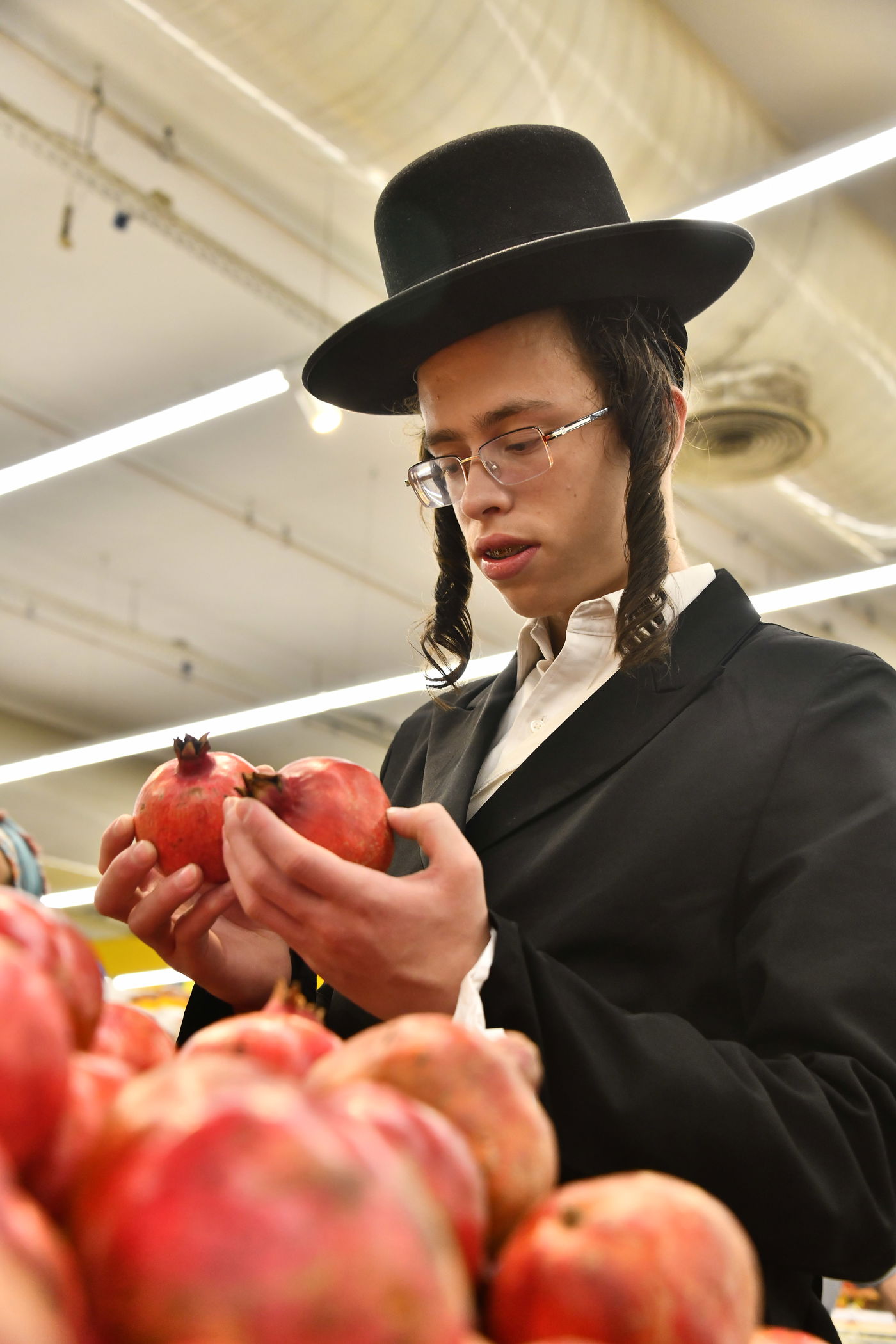 אווירת ערב חג ר"ה בבני ברק