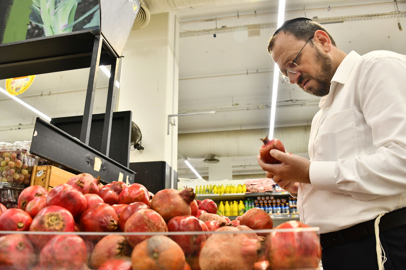 אווירת ערב חג ר"ה בבני ברק