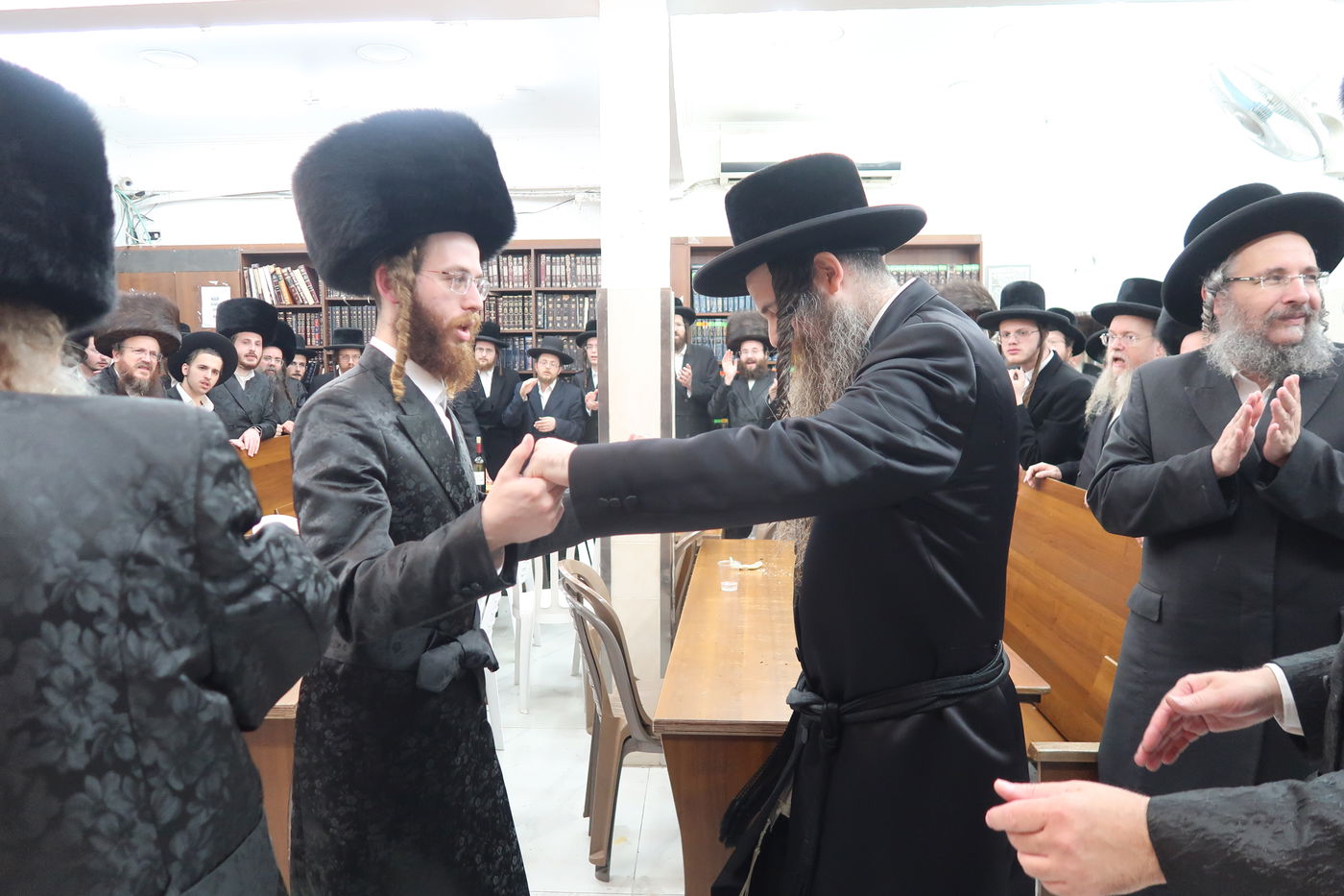 שמחת הש"ב לנכד האדמו"רים מקוזמיר וקאמרנא