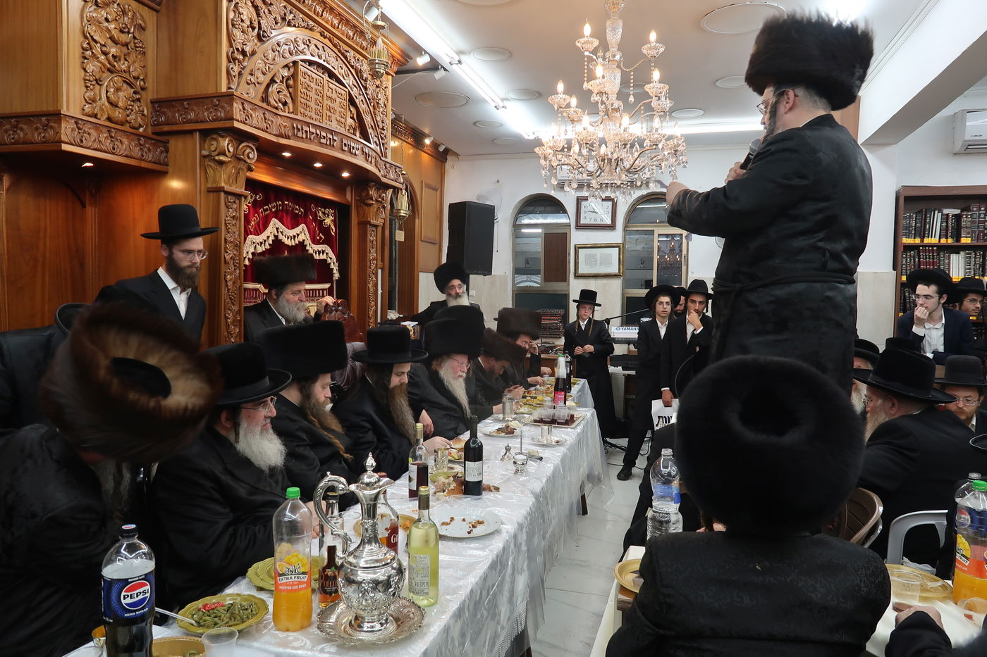 שמחת הש"ב לנכד האדמו"רים מקוזמיר וקאמרנא