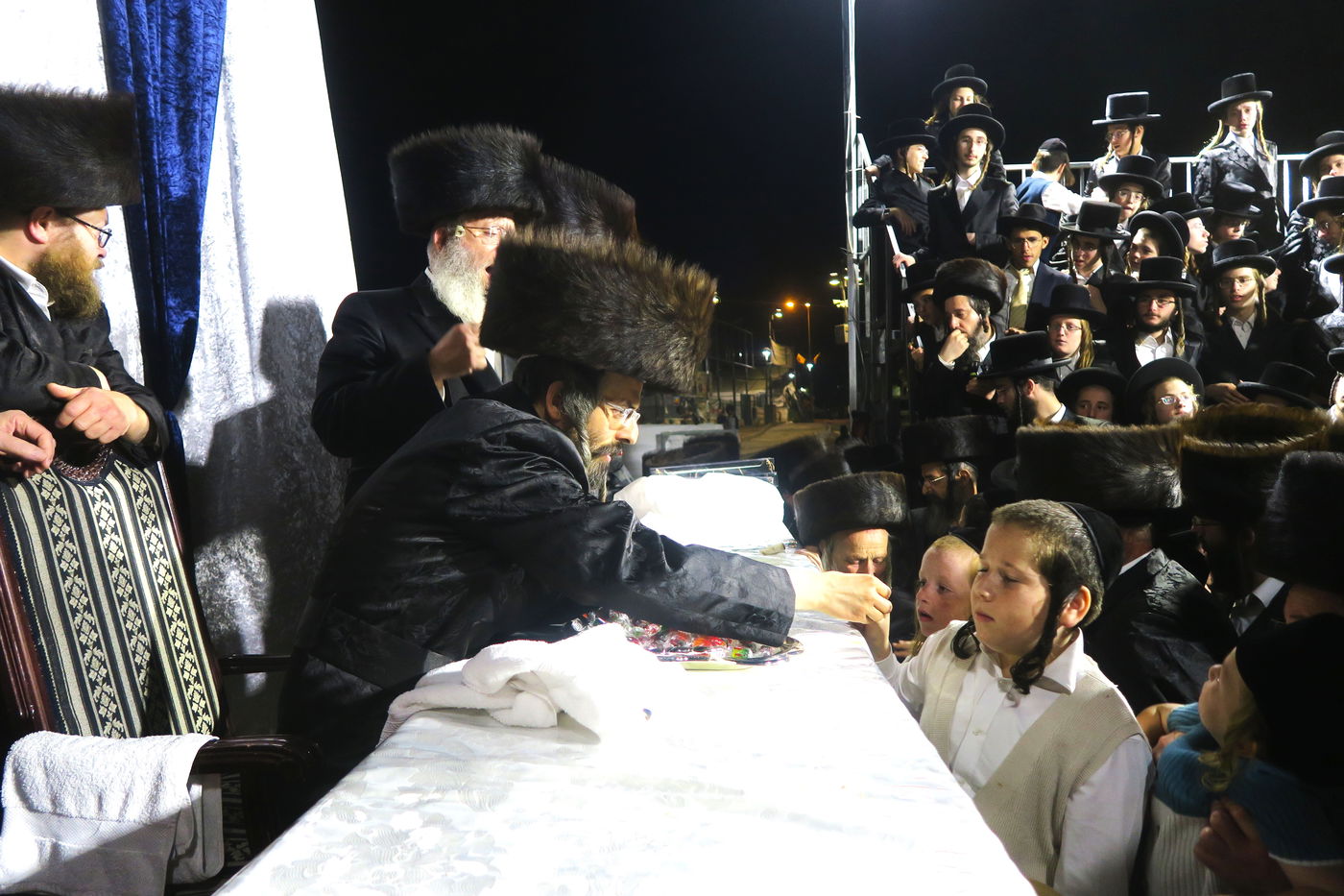 האדמו"ר מזוועהיל שבת במירון