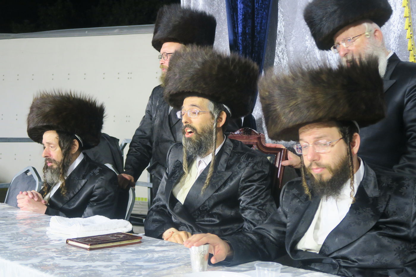 האדמו"ר מזוועהיל שבת במירון