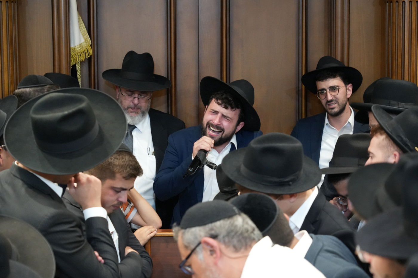 הלווית הגאון רבי יעקב זכריה זצ"ל