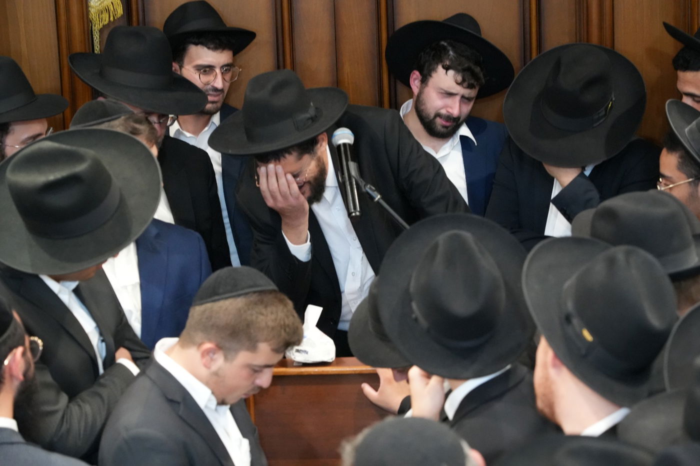 הלווית הגאון רבי יעקב זכריה זצ"ל