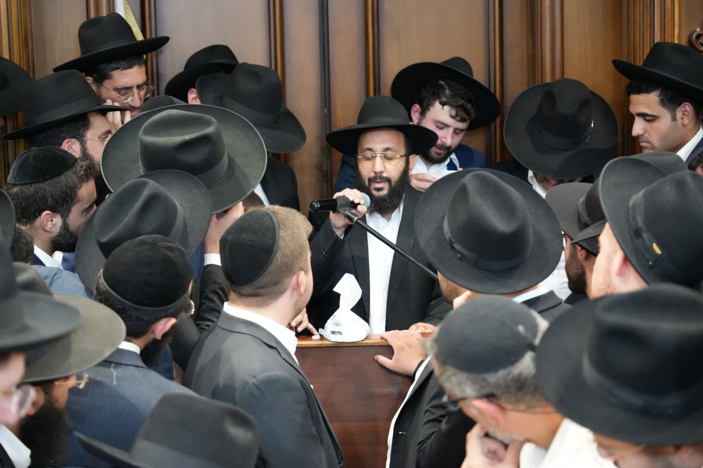 הלווית הגאון רבי יעקב זכריה זצ"ל