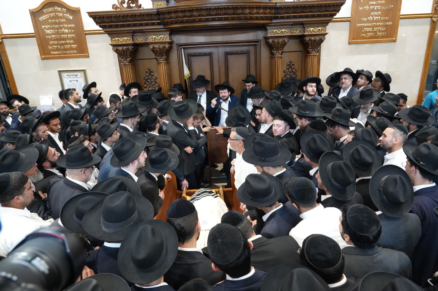 הלווית הגאון רבי יעקב זכריה זצ"ל