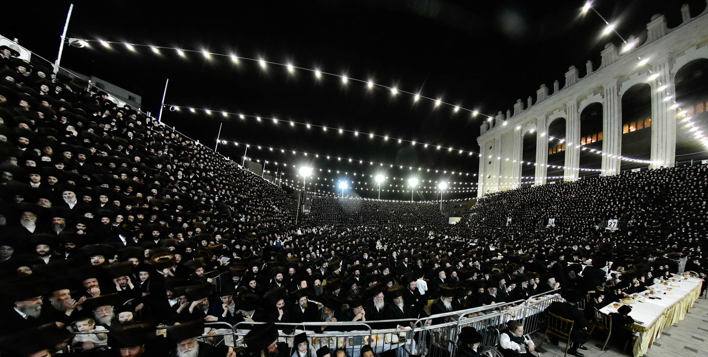 שמחת בר המצווה לנכד האדמו"ר מבעלזא