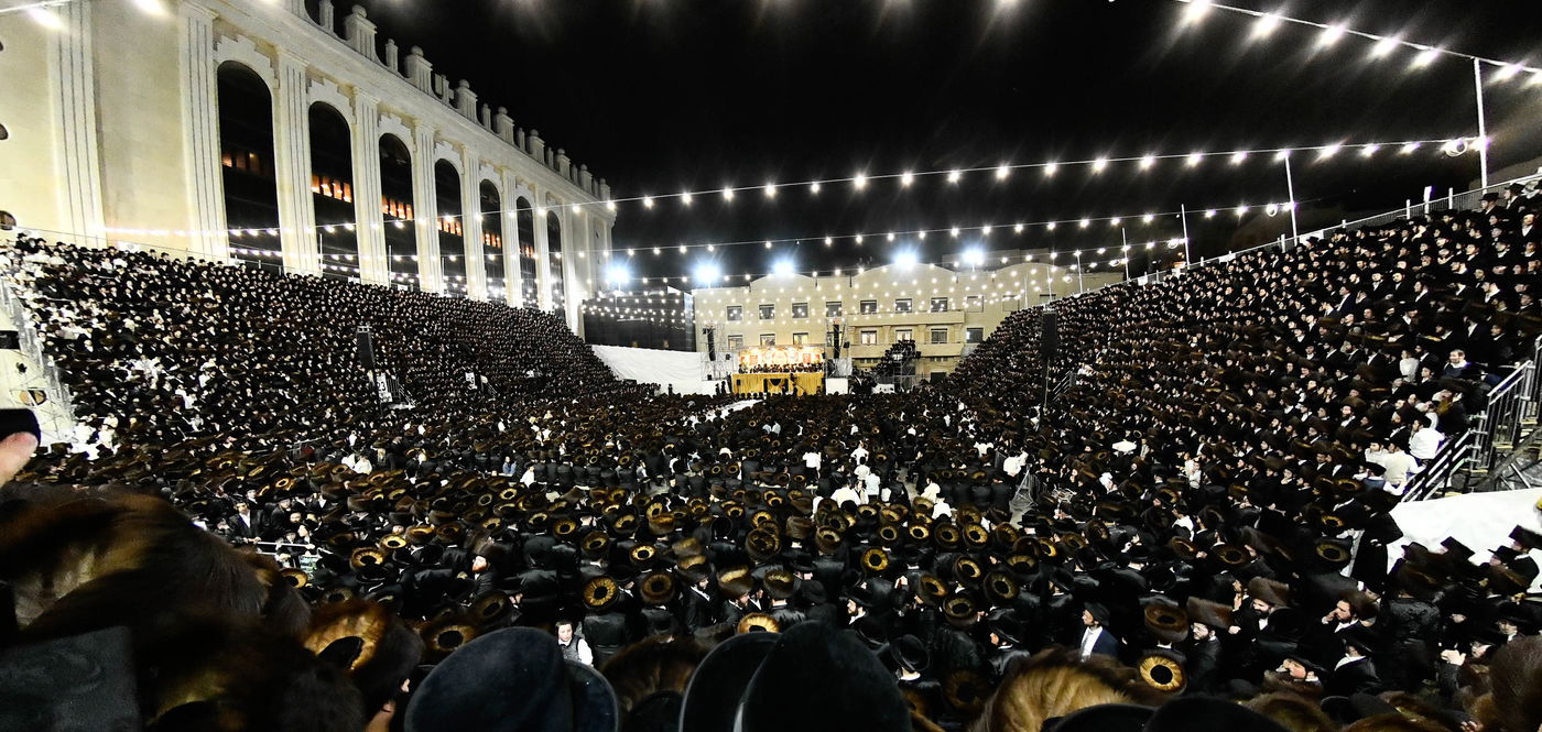 שמחת בר המצווה לנכד האדמו"ר מבעלזא