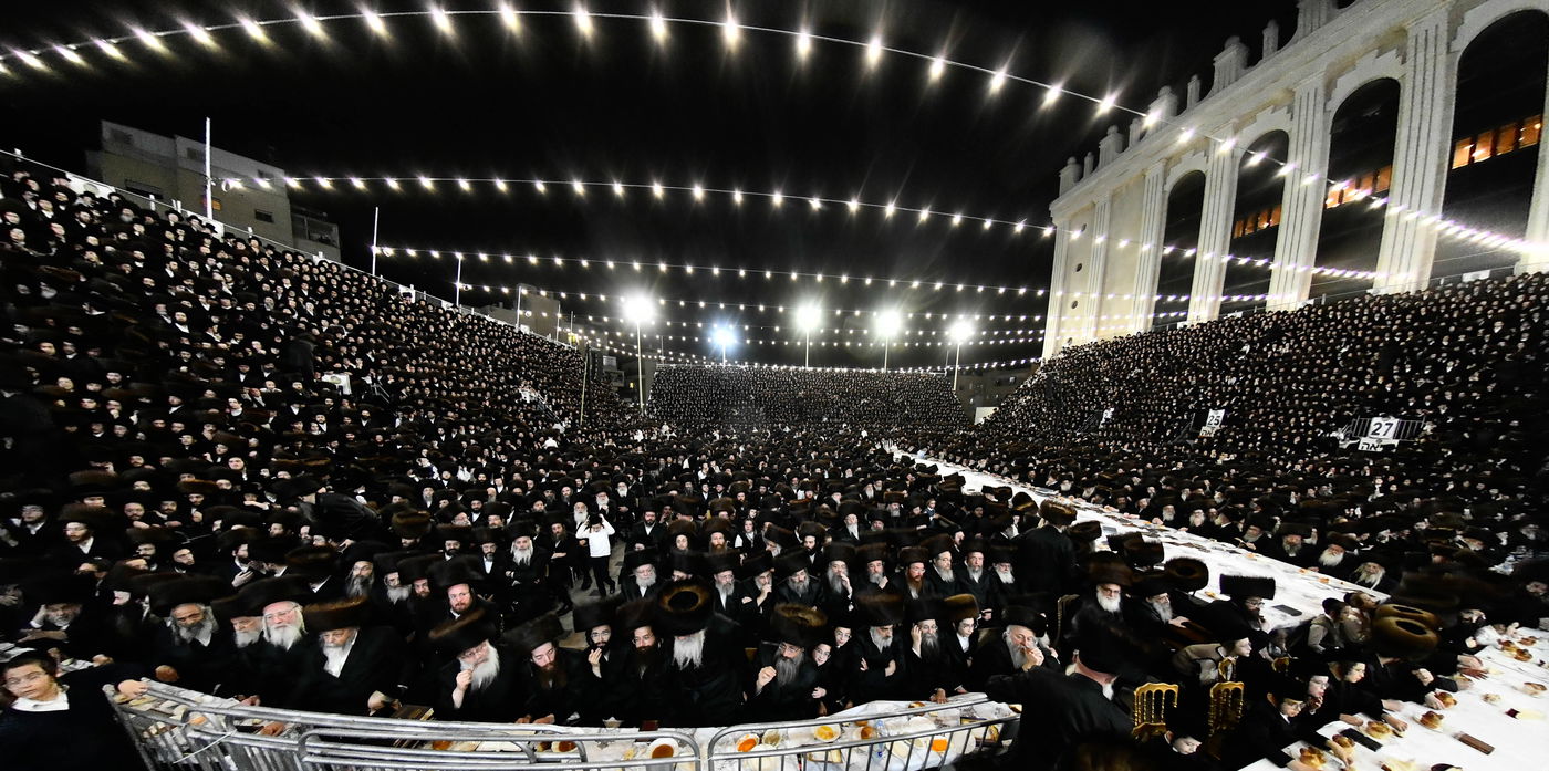 שמחת בר המצווה לנכד האדמו"ר מבעלזא