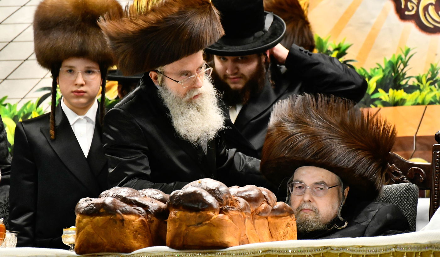 שמחת בר המצווה לנכד האדמו"ר מבעלזא