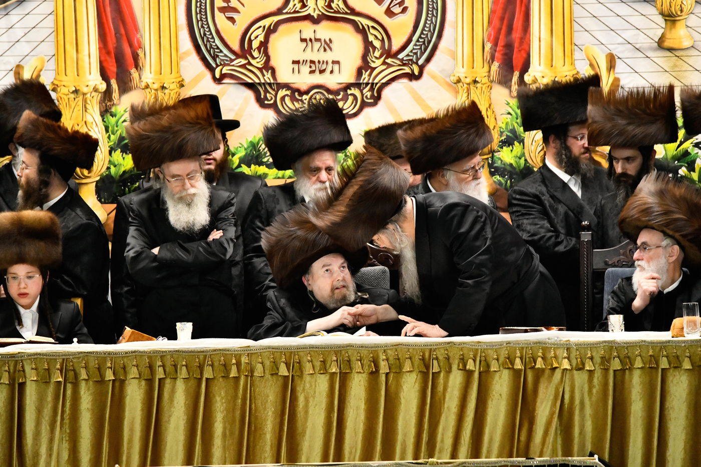 שמחת בר המצווה לנכד האדמו"ר מבעלזא