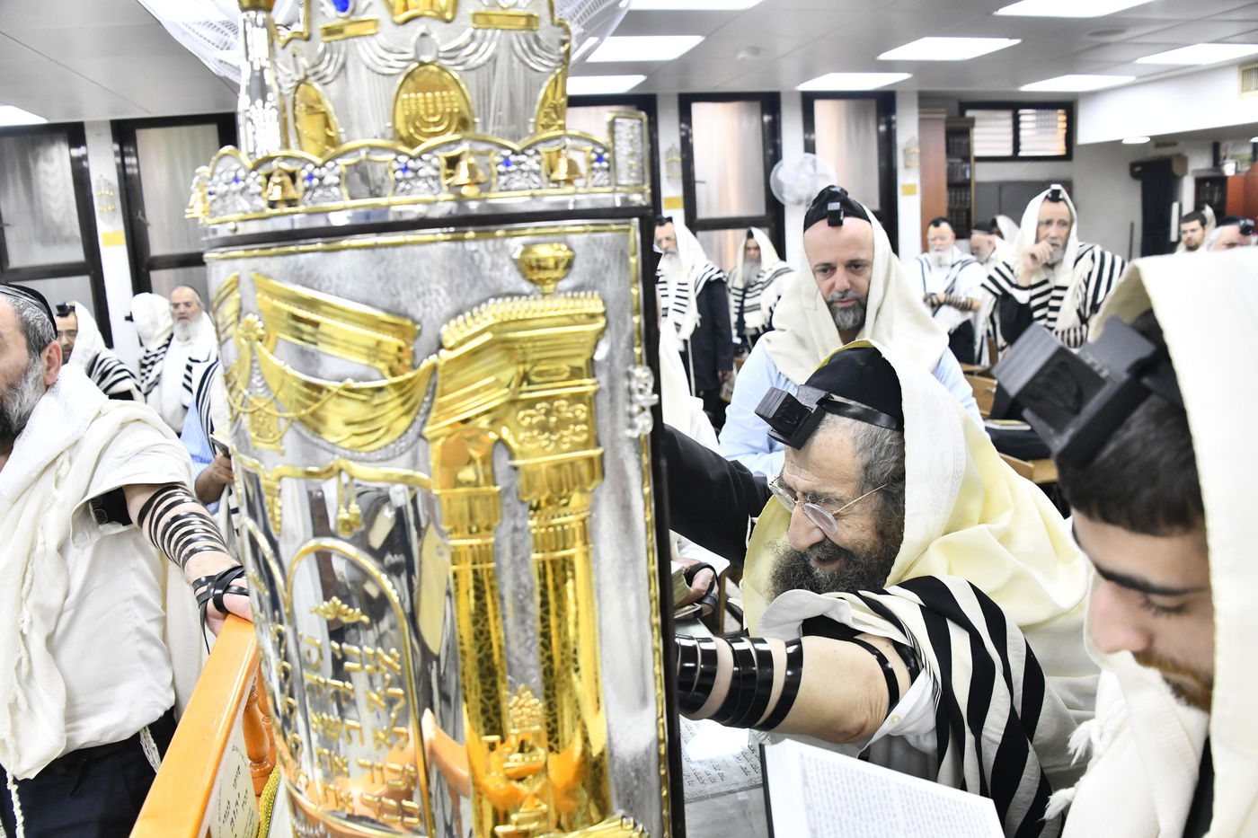 ער"ה אצל הגר"י זילברשטיין והגר"מ בן שמעון