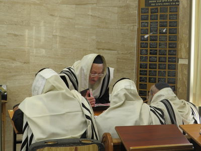 הגר"א לוי בהתרת נדרים