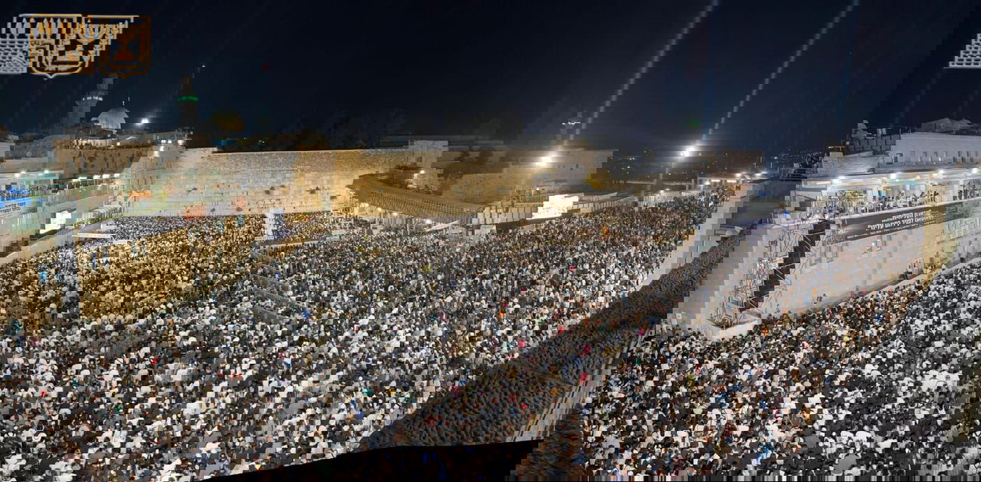 רבבות זעקו בכותל המערבי במעמד הסליחות המרכזי והתרת נדרים וקללות