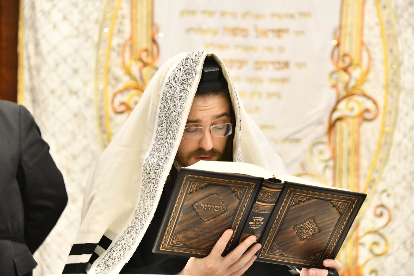 האדמו"ר מסאדיגורה בהתרת נדרים ער"ה