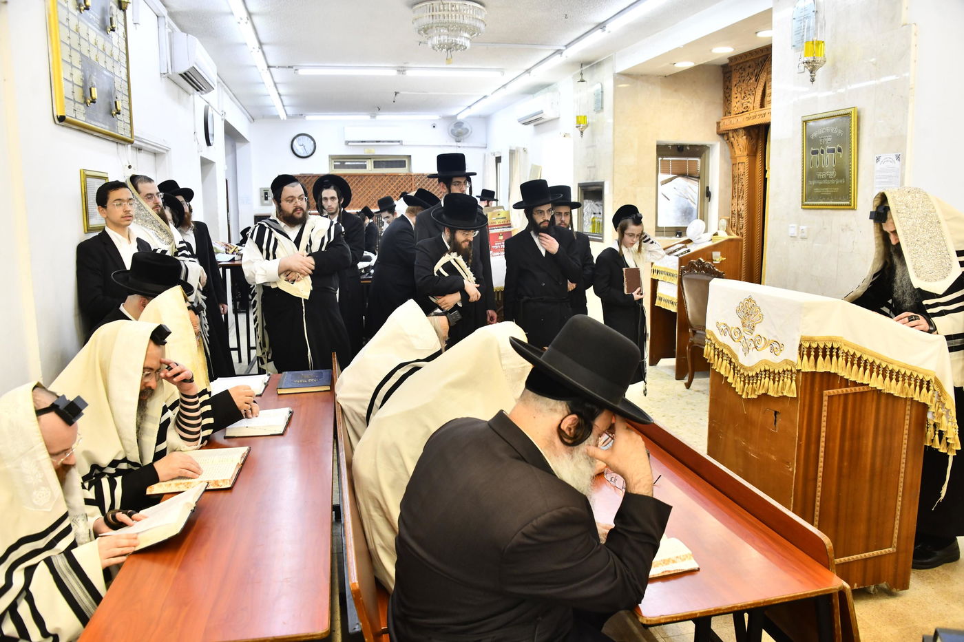 האדמו"ר מזוטשקא בהתרת נדרים