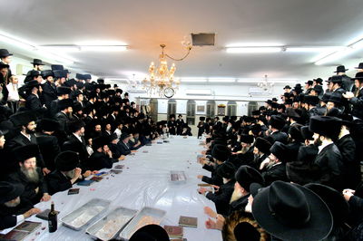 נעילת החג ראש השנה בחצה"ק מודז'יץ