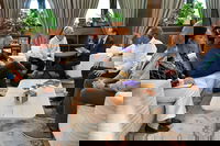 הנשיא מקבל את הדו"ח