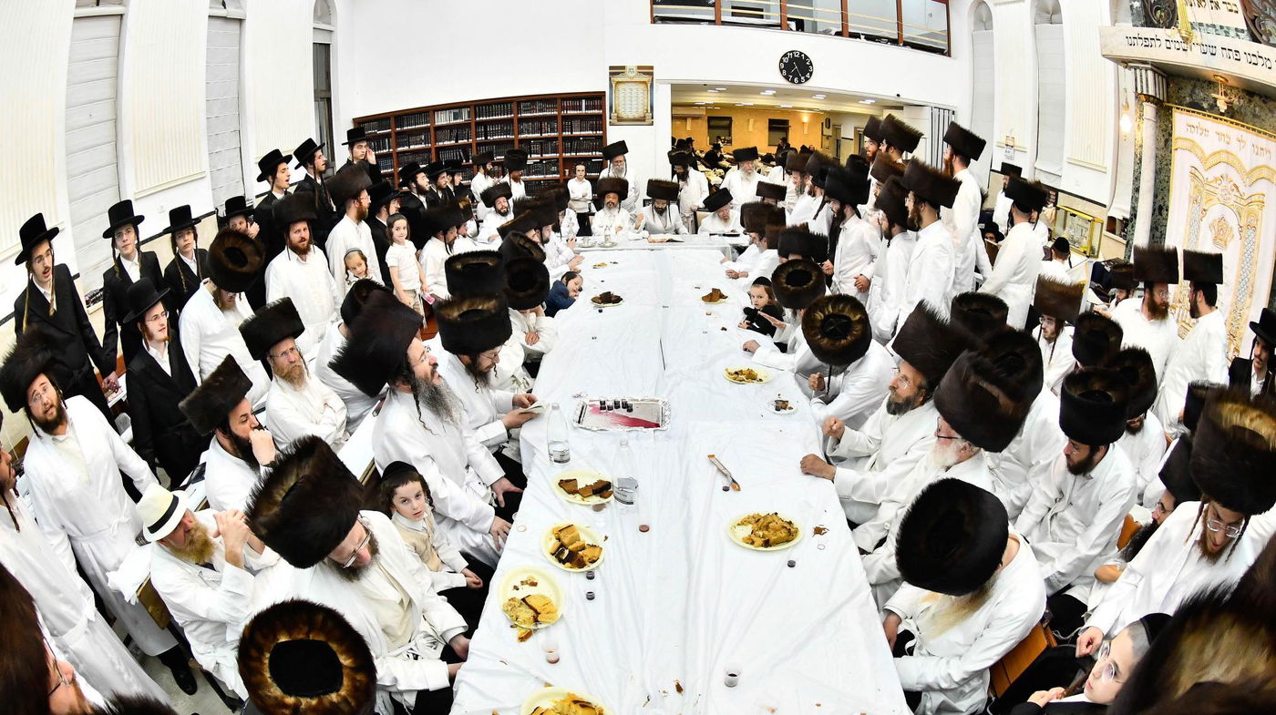 נעילת החג בחצה"ק זוועהיל