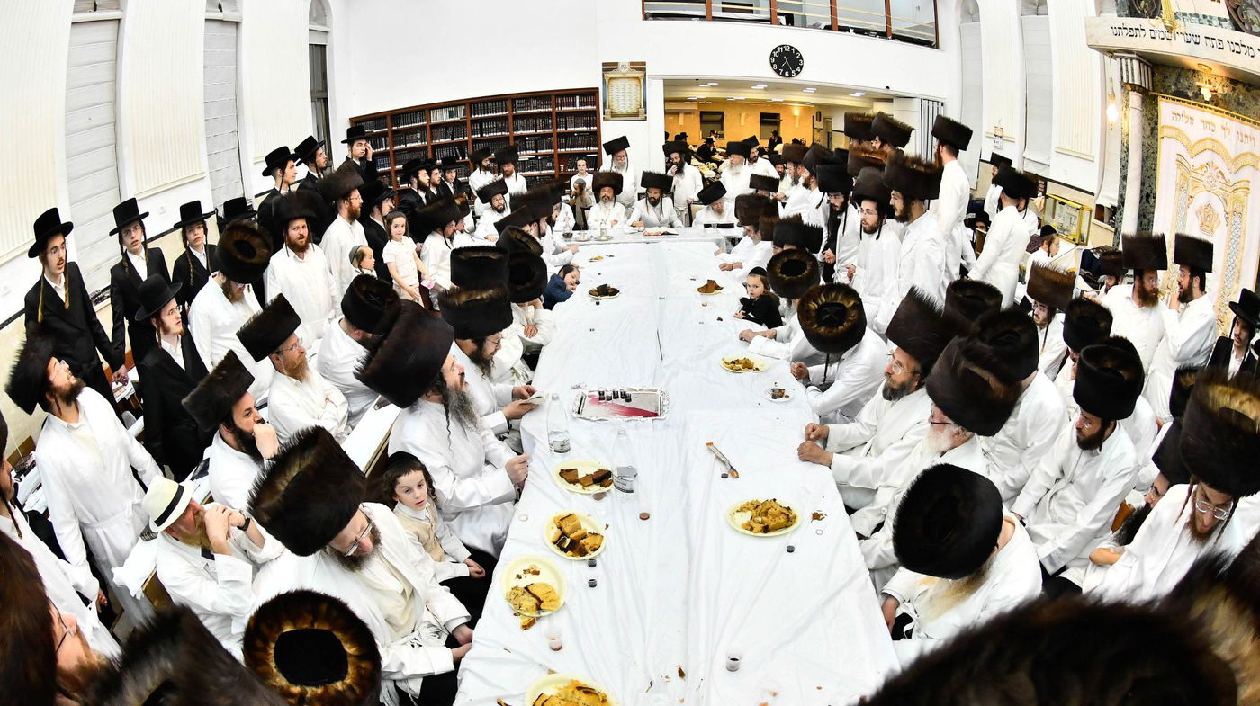 נעילת החג בחצה"ק זוועהיל