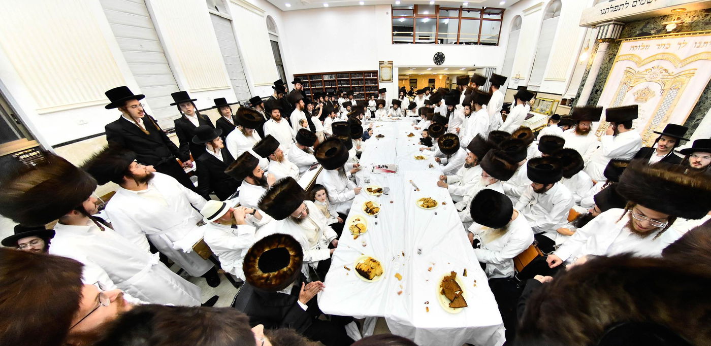 נעילת החג בחצה"ק זוועהיל