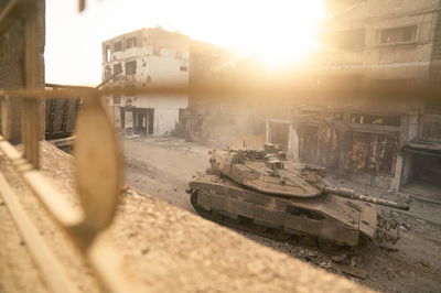 תמרון בלב העיר עזה: תיעוד ממצלמת גוף של לוחם באוגדה 98