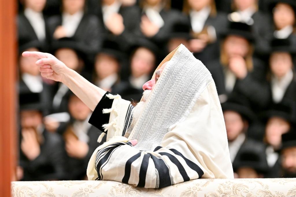 ערב ומוצאי ר"ה בחצה"ק ויזניץ