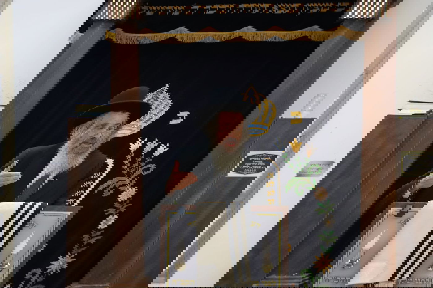 הגאון רבי דוד כהן בשיחה בישיבת 'תורה בתפארתה'