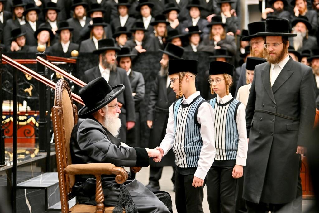 ערב ומוצאי ר"ה בחצה"ק ויזניץ