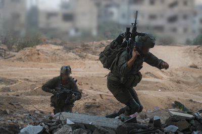 לוחמי צה"ל ממשיכים בכיבוש העיר עזה | אמצעי לחימה רבים אותרו ומחבלים חוסלו 