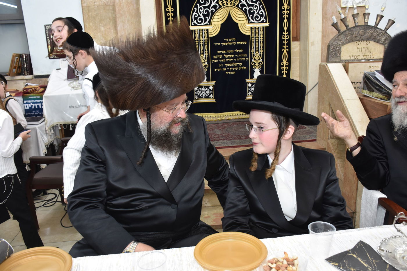 שמחת בר המצווה לנכד האדמו"ר מאשלג