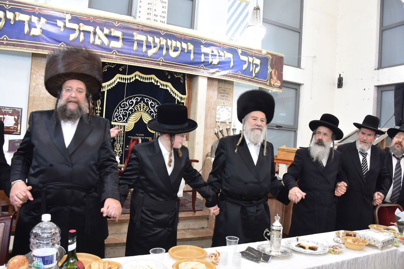 שמחת בר המצווה לנכד האדמו"ר מאשלג