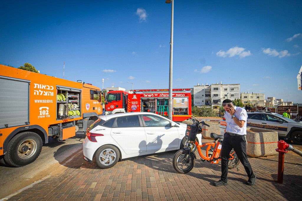 כיבוי השריפה ביישוב החרדי עמנואל