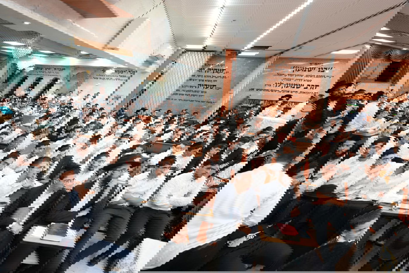 הראשלצי"ם הגר"ד יוסף והגרש"מ עמאר בכסא רחמים