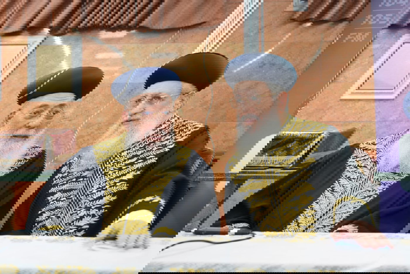 הראשלצי"ם הגר"ד יוסף והגרש"מ עמאר בכסא רחמים