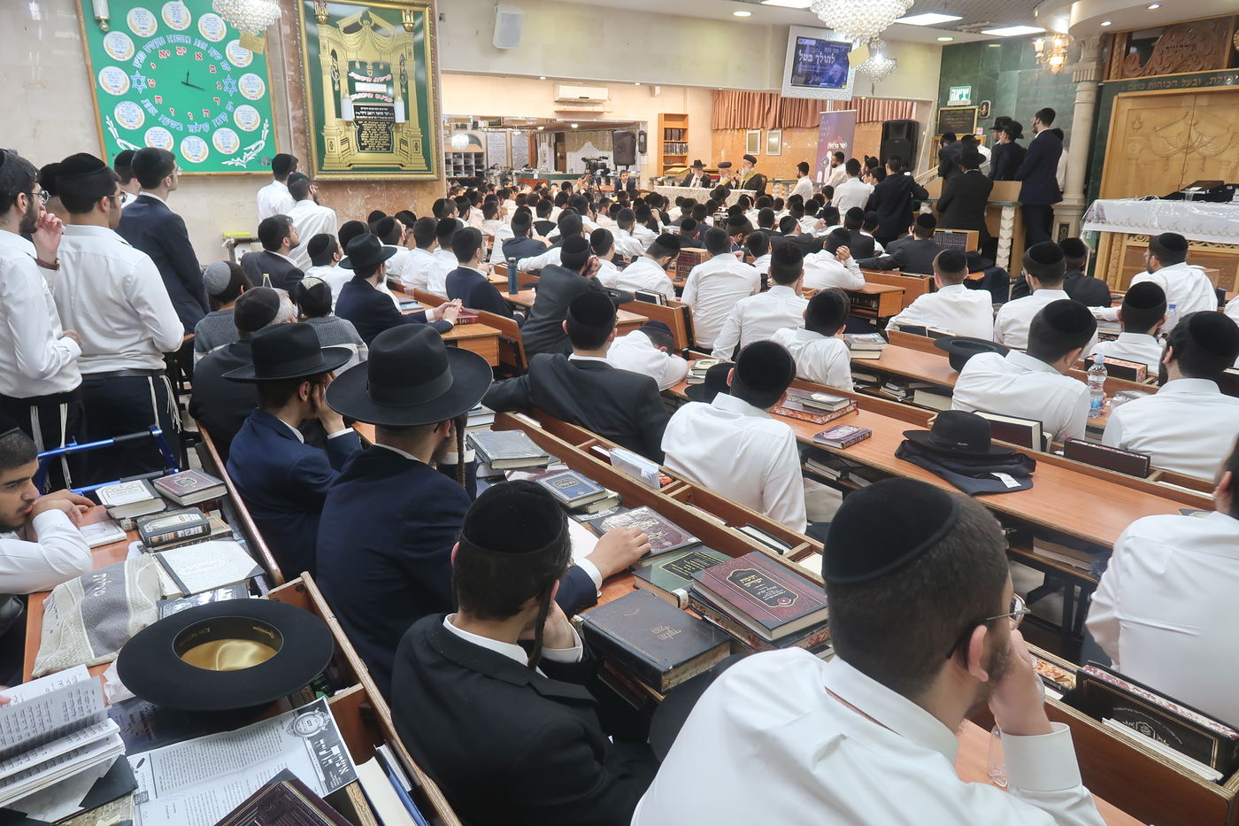 הראשלצי"ם הגר"ד יוסף והגרש"מ עמאר בכסא רחמים