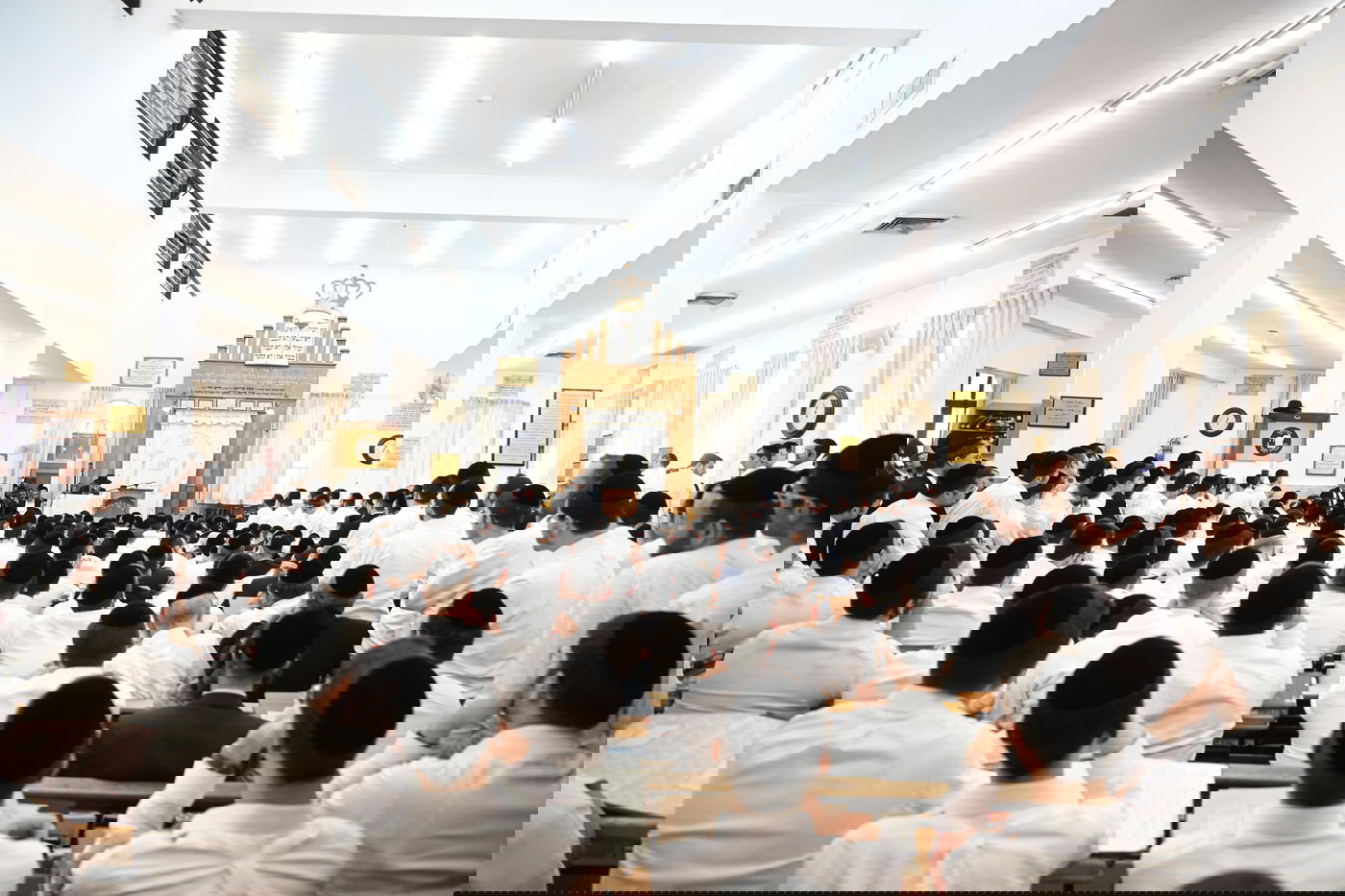 שיחת החיזוק של הגר"ד לנדו בישיבת מיר